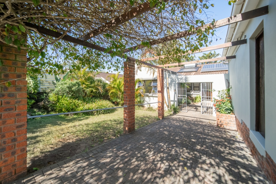 3 Bedroom Property for Sale in Beacon Bay Eastern Cape